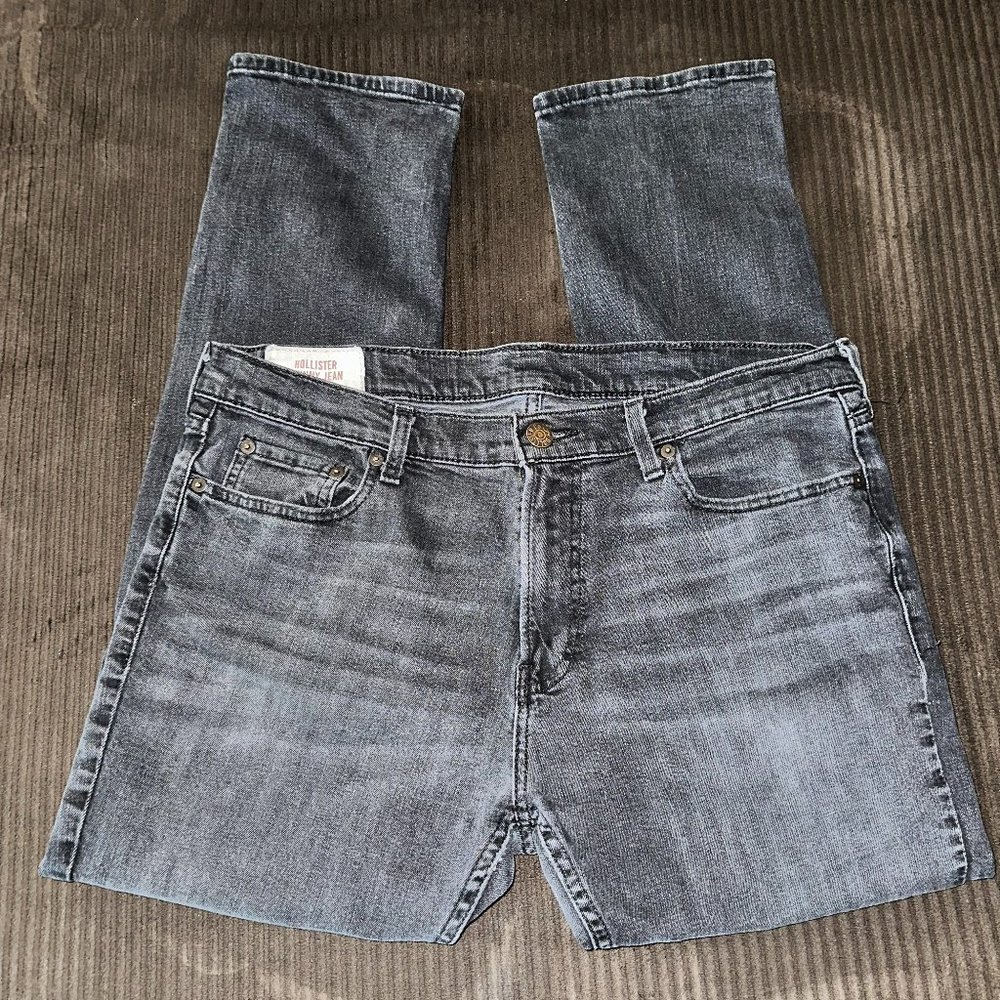 Hollister black skinny jeans